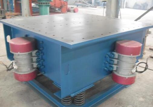 振動平台中的振動電機如何防止灰塵？