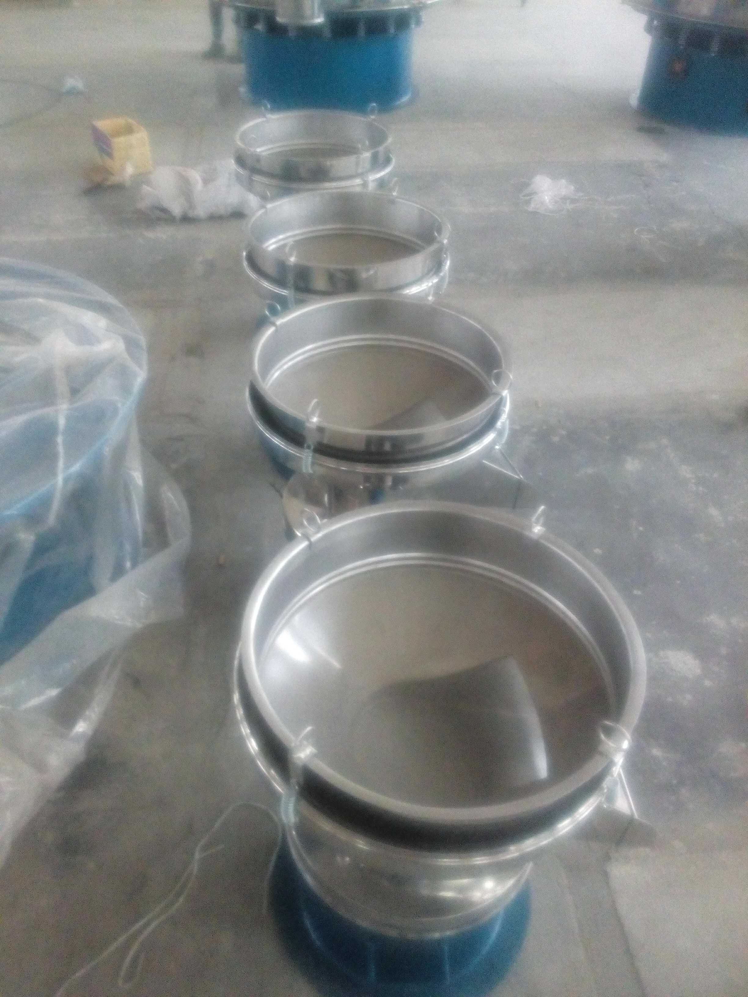 不鏽鋼振動篩在鉬粉加工工藝中的作用(振動篩不鏽鋼篩網)